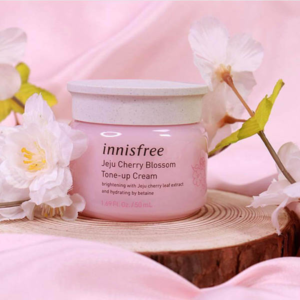 Jeju Cherry Blossom Tone Up Cream